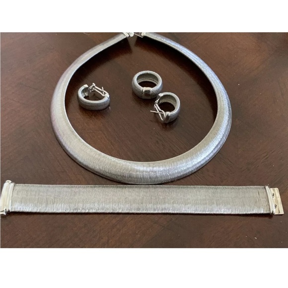 Vintage Bailey Banks &Biddle .925 genuine silver neclace, bracelet and earrings - Picture 2 of 9